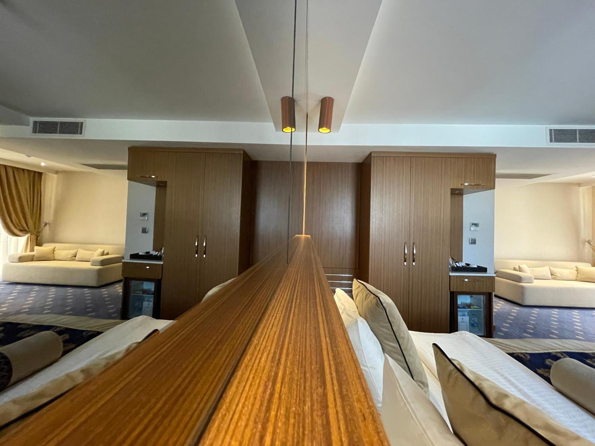 Giritligil Hotel Manisa Esterno foto
